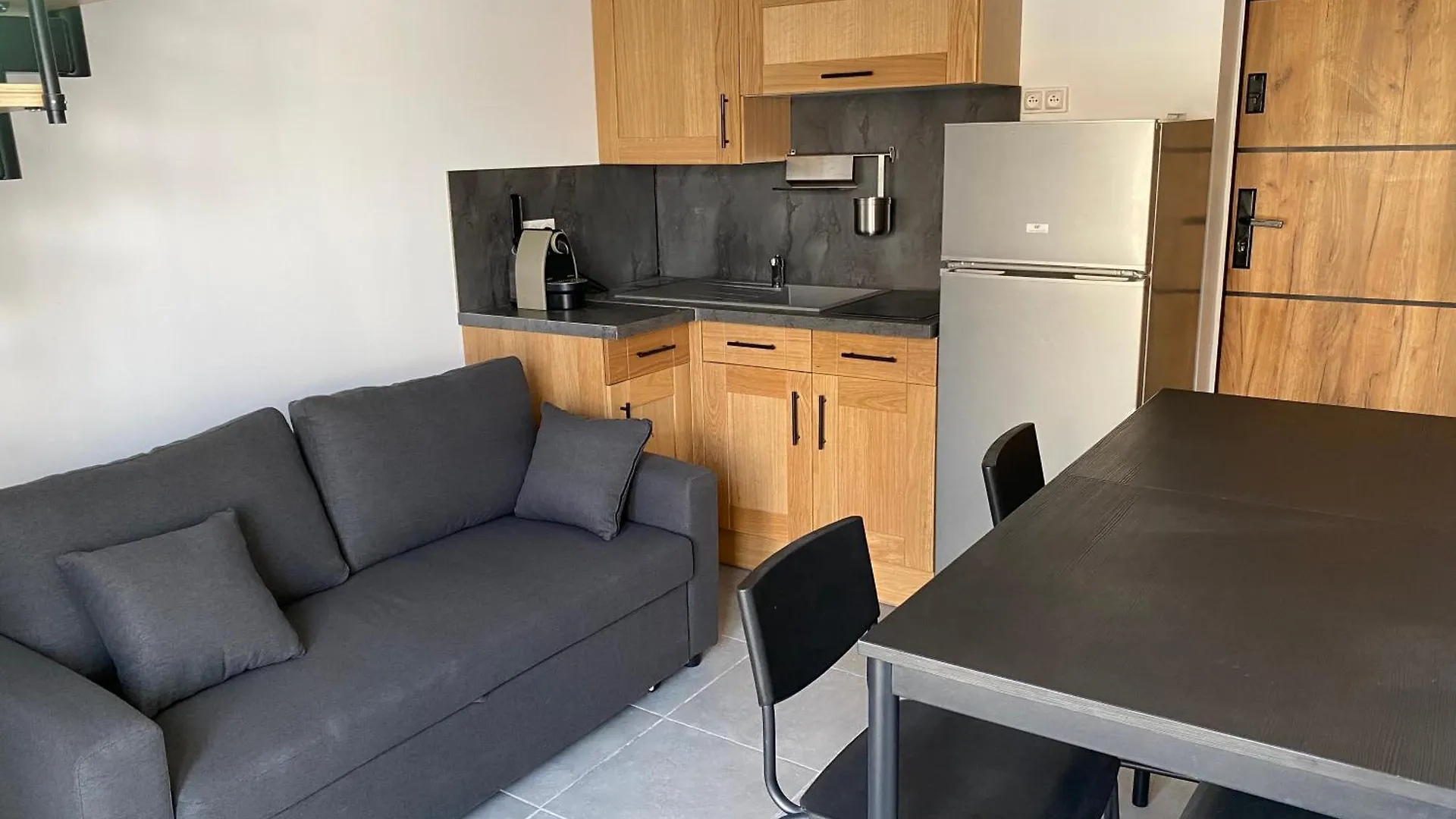 Studio Pour 2 Personnes - Cossi Saintes-Maries-de-la-Mer